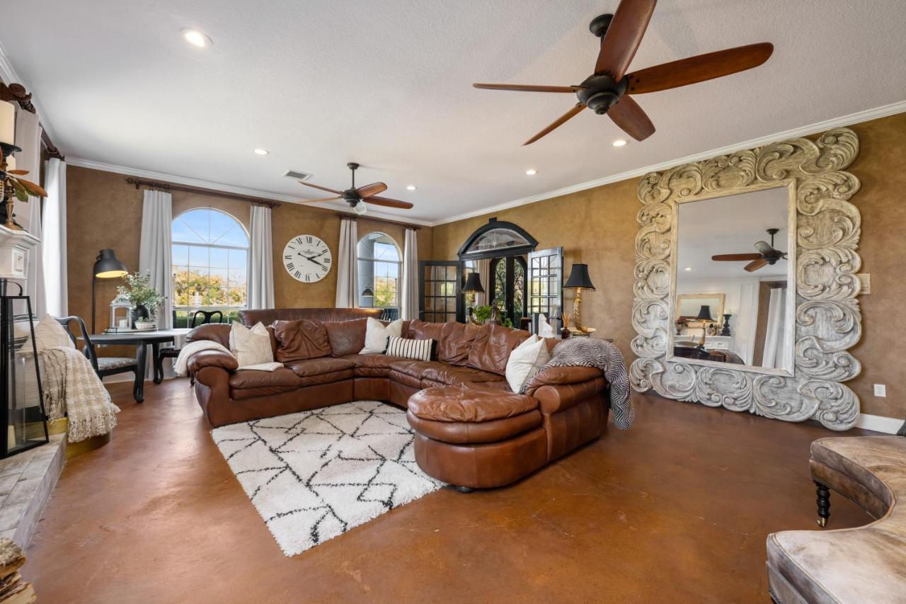 The Plantation House Boutique Inn Pflugerville Εξωτερικό φωτογραφία