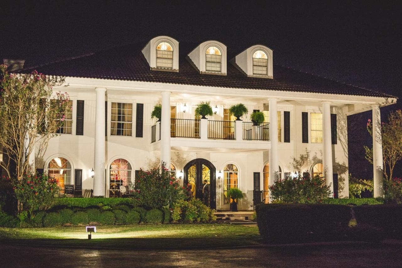 The Plantation House Boutique Inn Pflugerville Εξωτερικό φωτογραφία