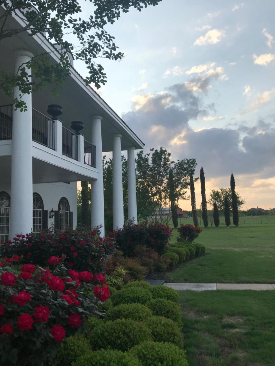 The Plantation House Boutique Inn Pflugerville Εξωτερικό φωτογραφία