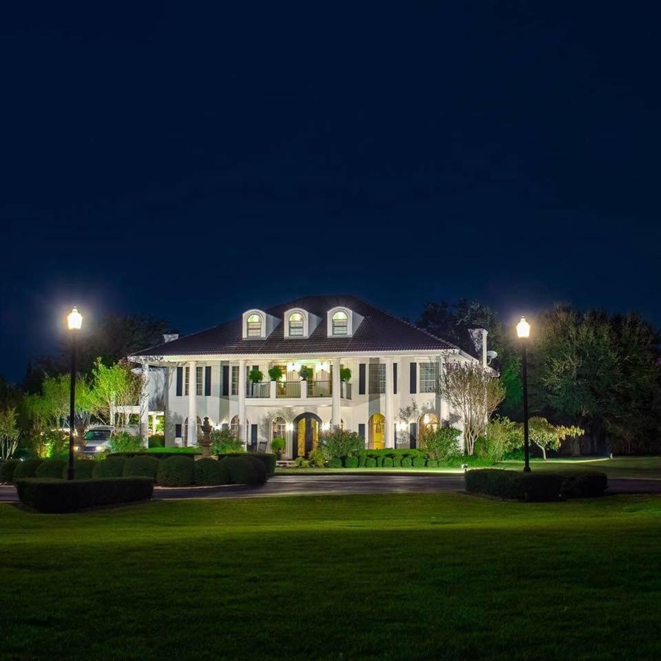 The Plantation House Boutique Inn Pflugerville Εξωτερικό φωτογραφία